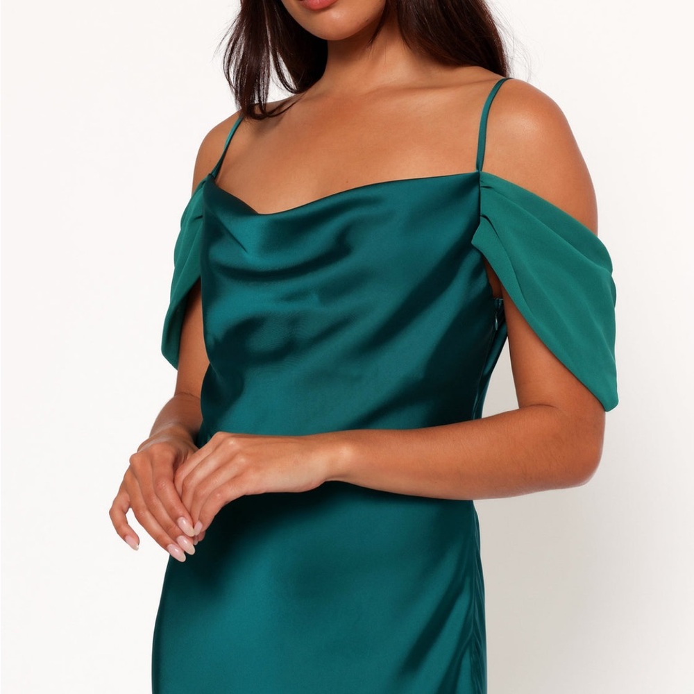 Petal & Pup Green Slit Maxi Gown - Picture 6 of 8